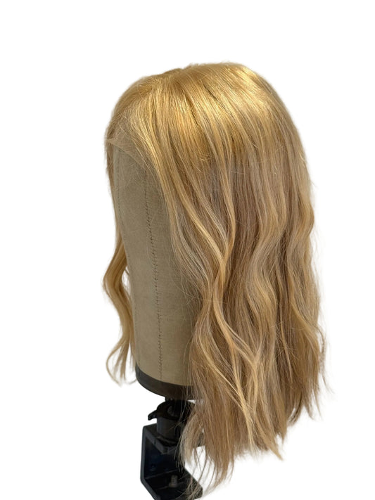 Platinum Blonde Lace Top Wig in Natural Wave